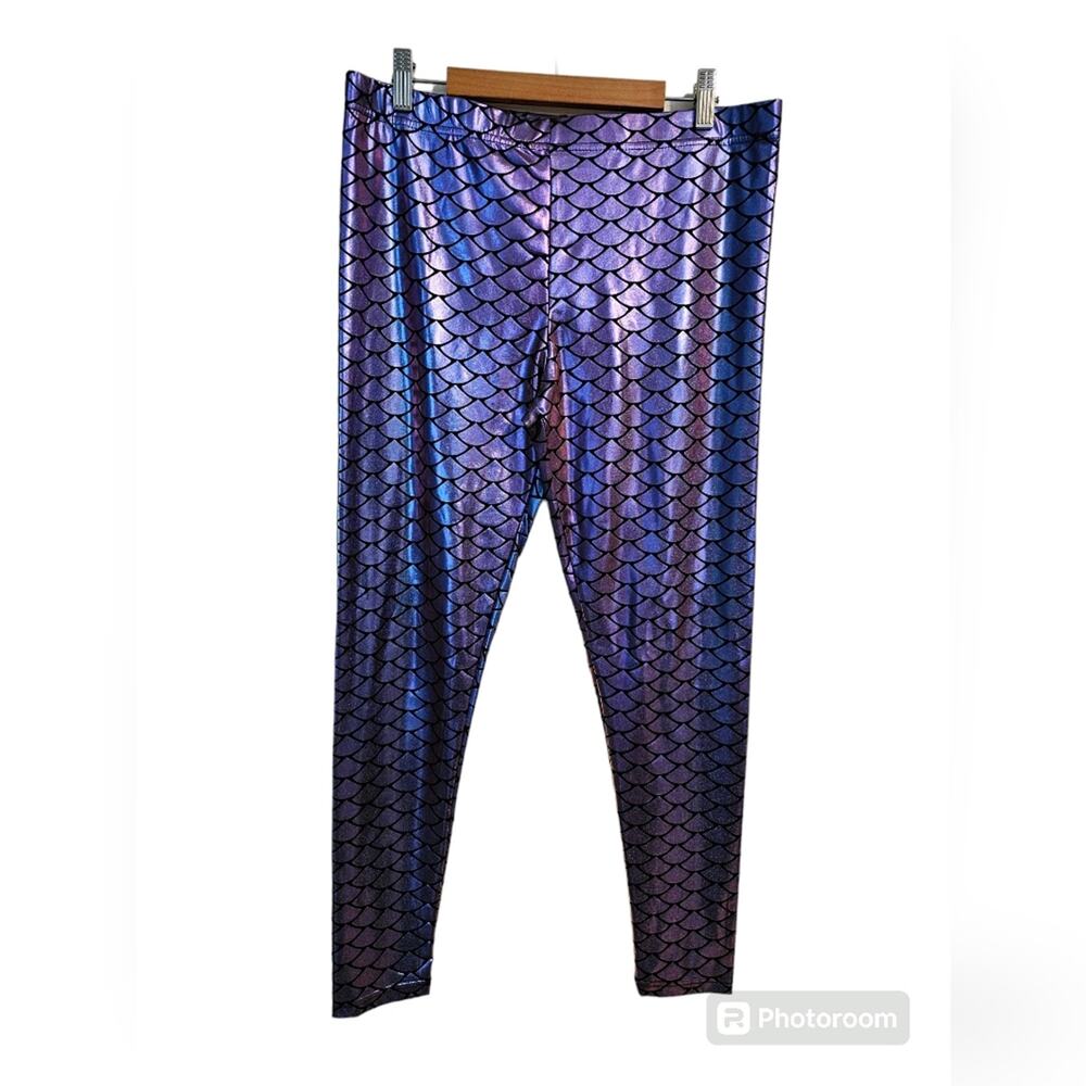 Mermaid leggings from the Spirit Store Purple and Black size L